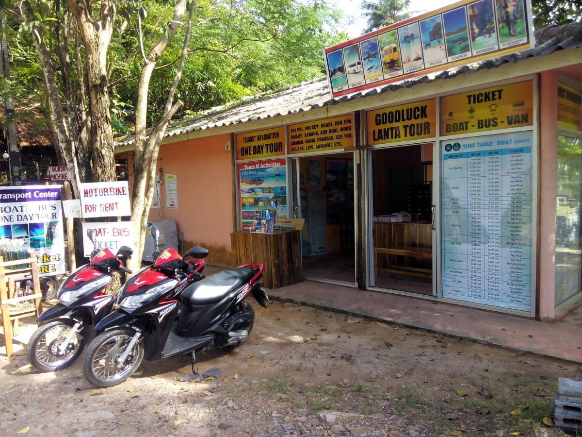 Chill Chill Long Beach Hostel Ko Lanta Exteriör bild